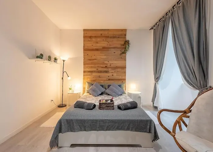 Modern Rustic Apartment In Graca