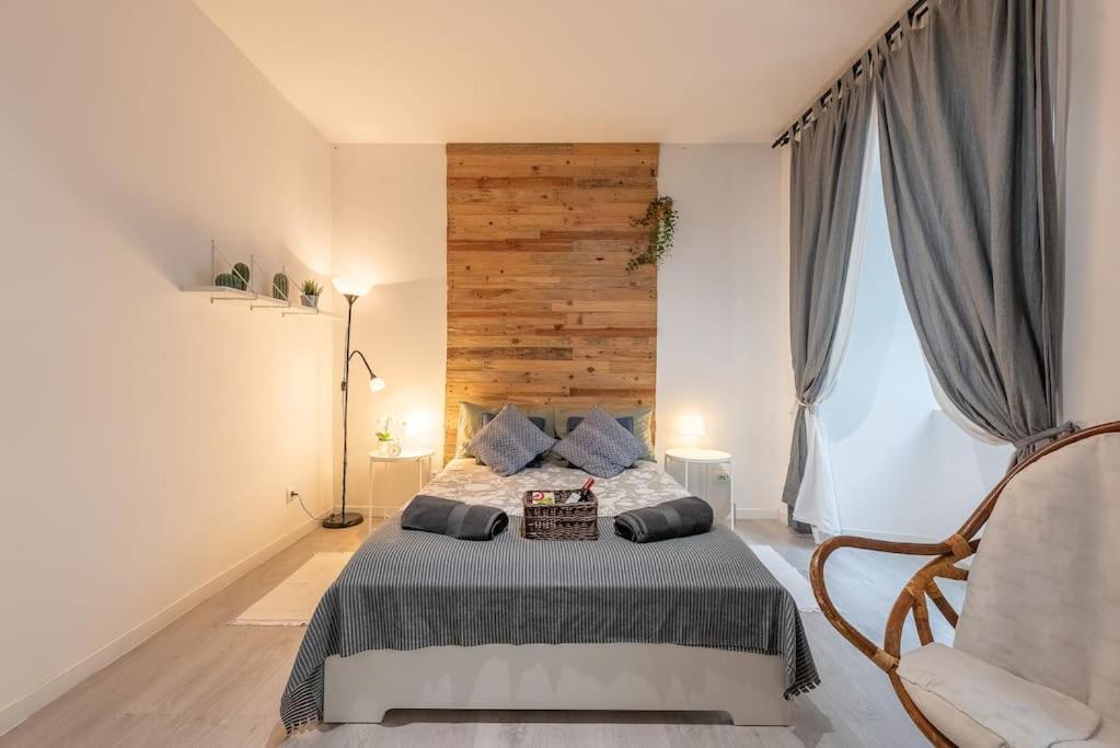 Apartment Modern Rustic In Graca
